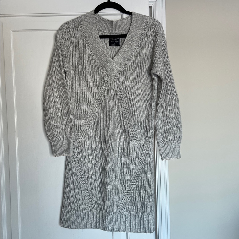 Abercrombie and Fitch Ribbed Knit Sweater Dress - Picture 3 of 4